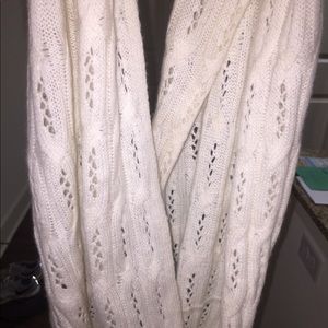 Cashmere infinity scarf ✨✨